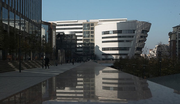 Pôle Universitaire Léonard De Vinci, Paris la Défense